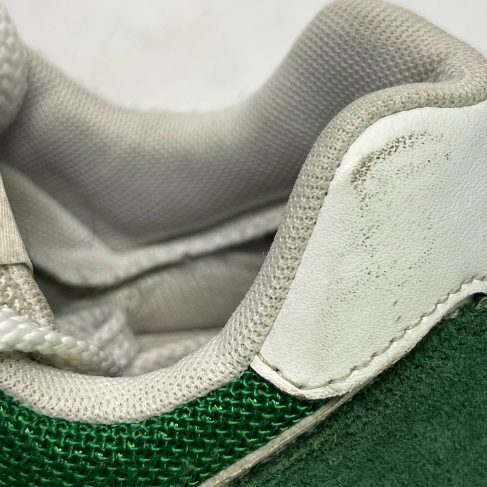 NEW BALANCE 574 RUNNING SUEDE SNEAKERS YOUTH GREEN/WHITE‎ SZ 3.5 ATHLETIC CAUSAL